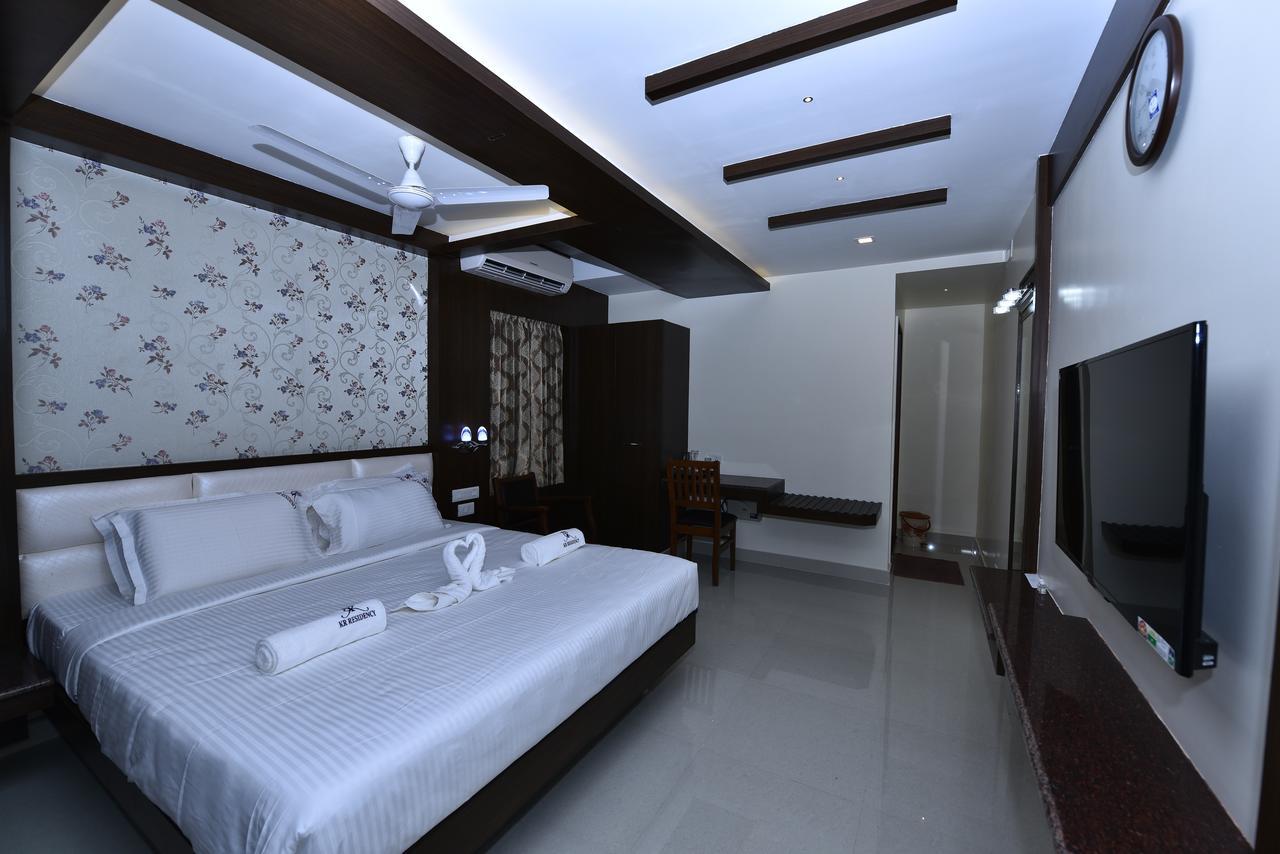 Kr Residency Hotel Kanadukattan Luaran gambar